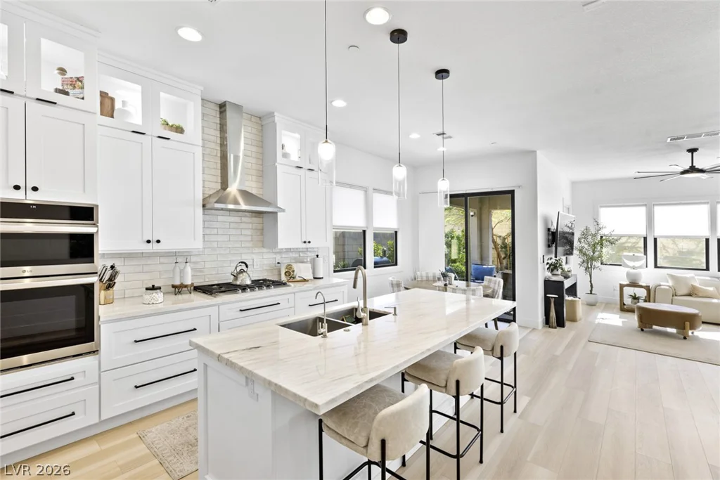 9869 Heather Moore, Las Vegas, NV 89166