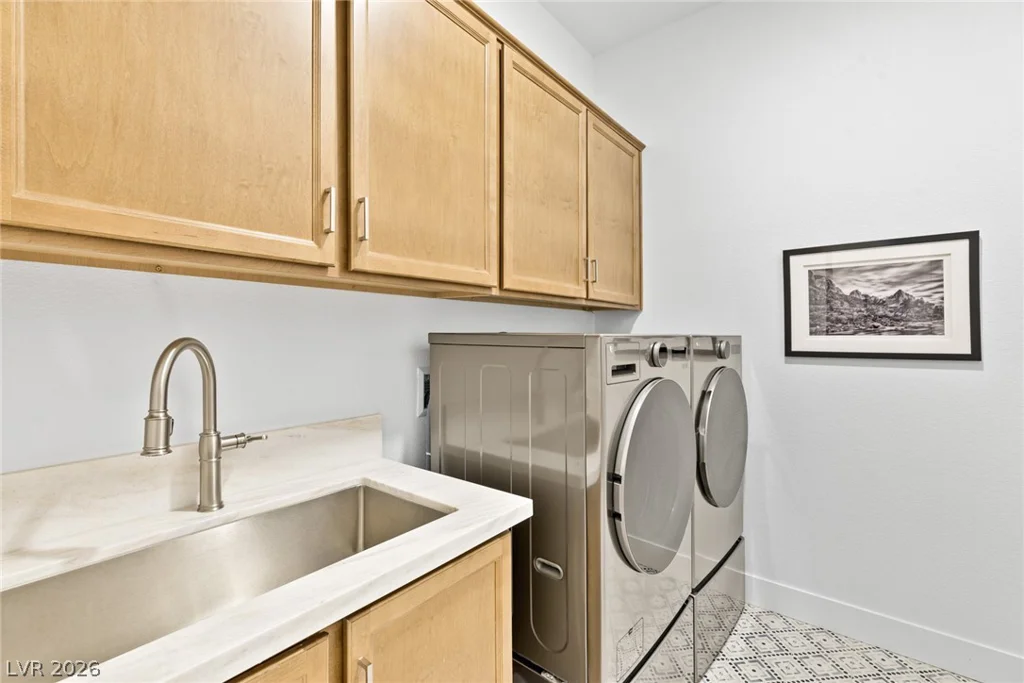 9869 Heather Moore, Las Vegas, NV 89166