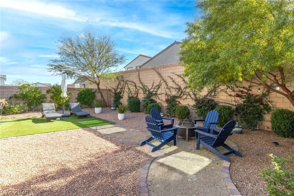 9869 Heather Moore, Las Vegas, NV 89166