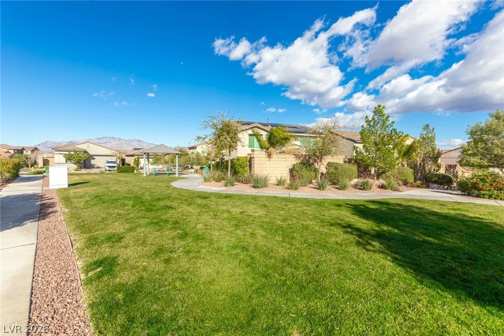 9869 Heather Moore, Las Vegas, NV 89166