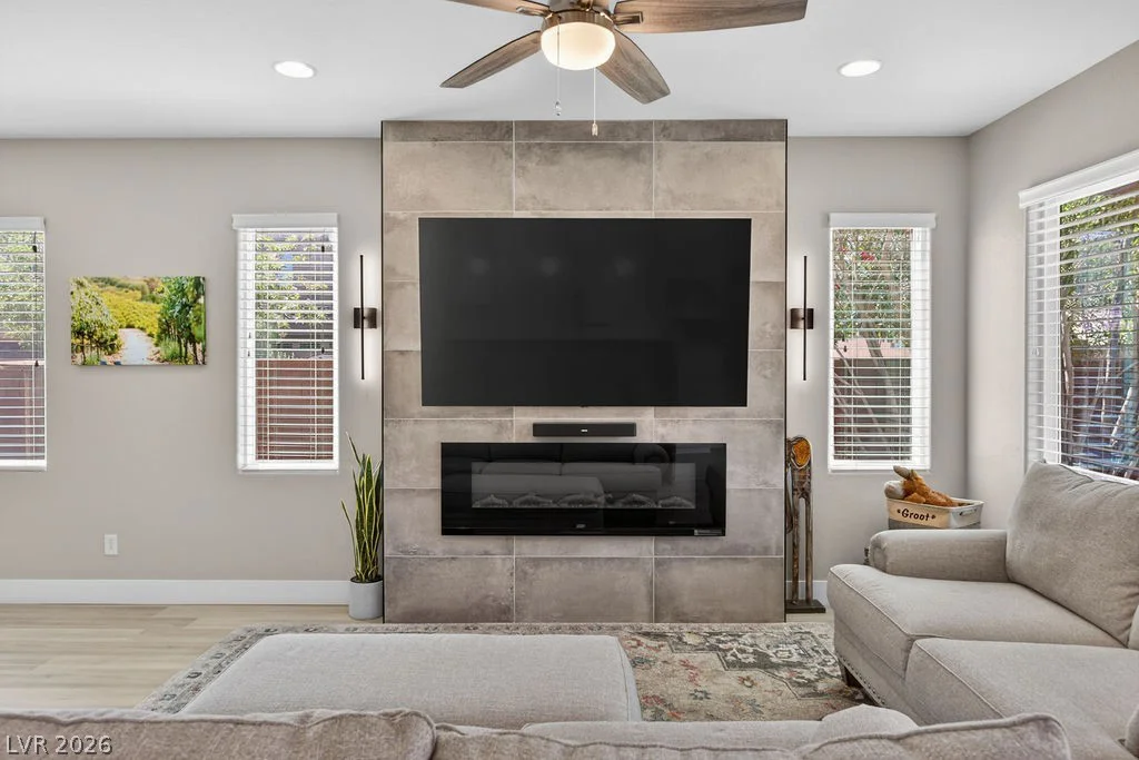 10660 Cumberland Creek, Las Vegas, NV 89166