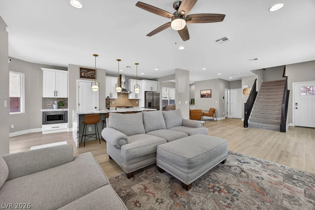10660 Cumberland Creek, Las Vegas, NV 89166