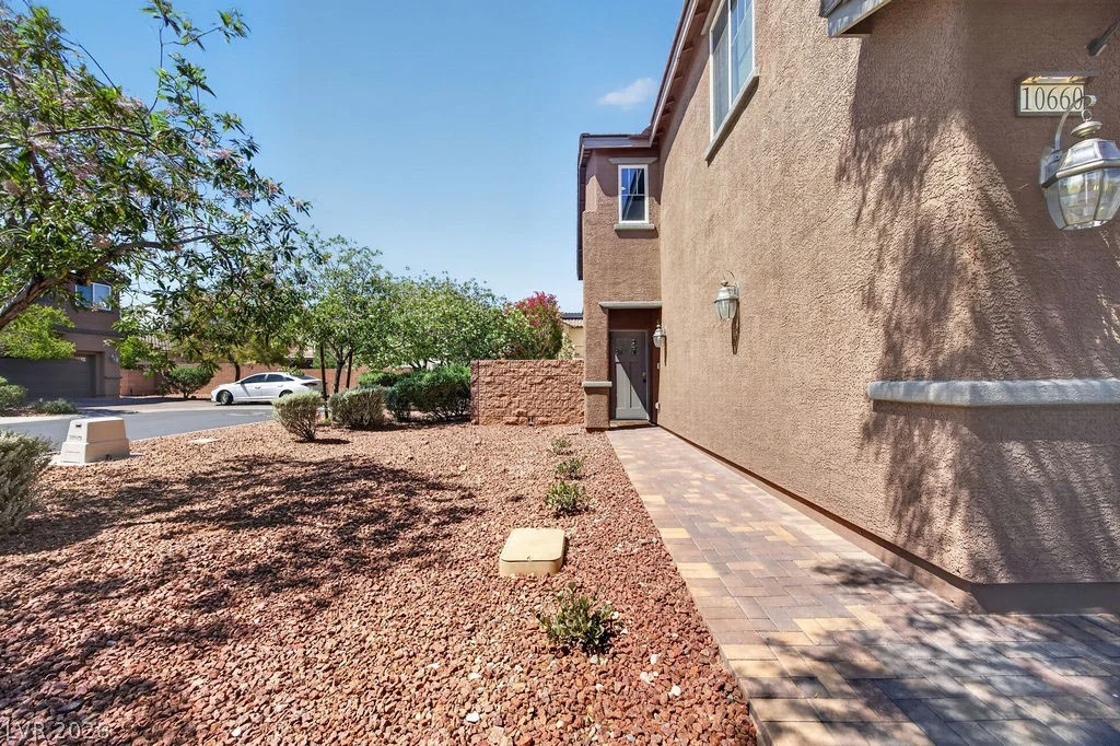 10660 Cumberland Creek, Las Vegas, NV 89166