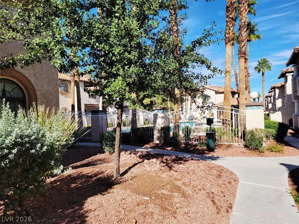 1417 Santa Margarita, Las Vegas, NV 89146