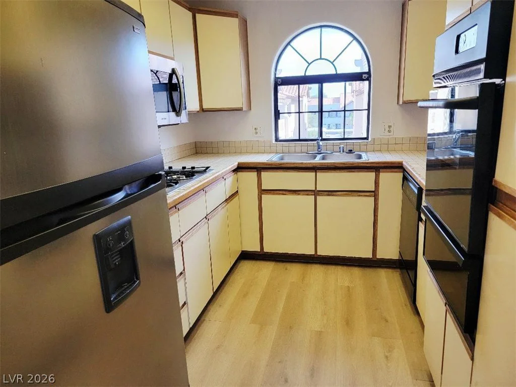 1417 Santa Margarita, Las Vegas, NV 89146