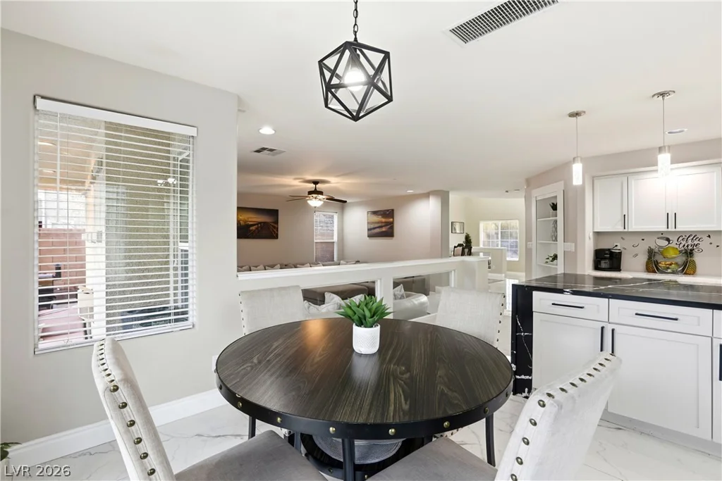 7012 Geese Gathering, North Las Vegas, NV 89084