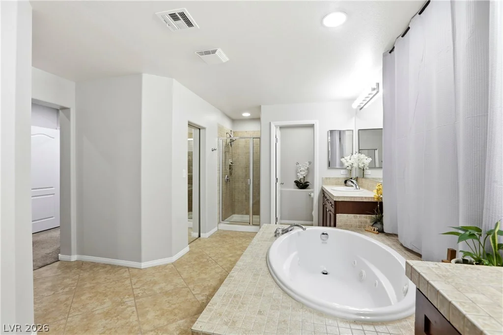 7012 Geese Gathering, North Las Vegas, NV 89084