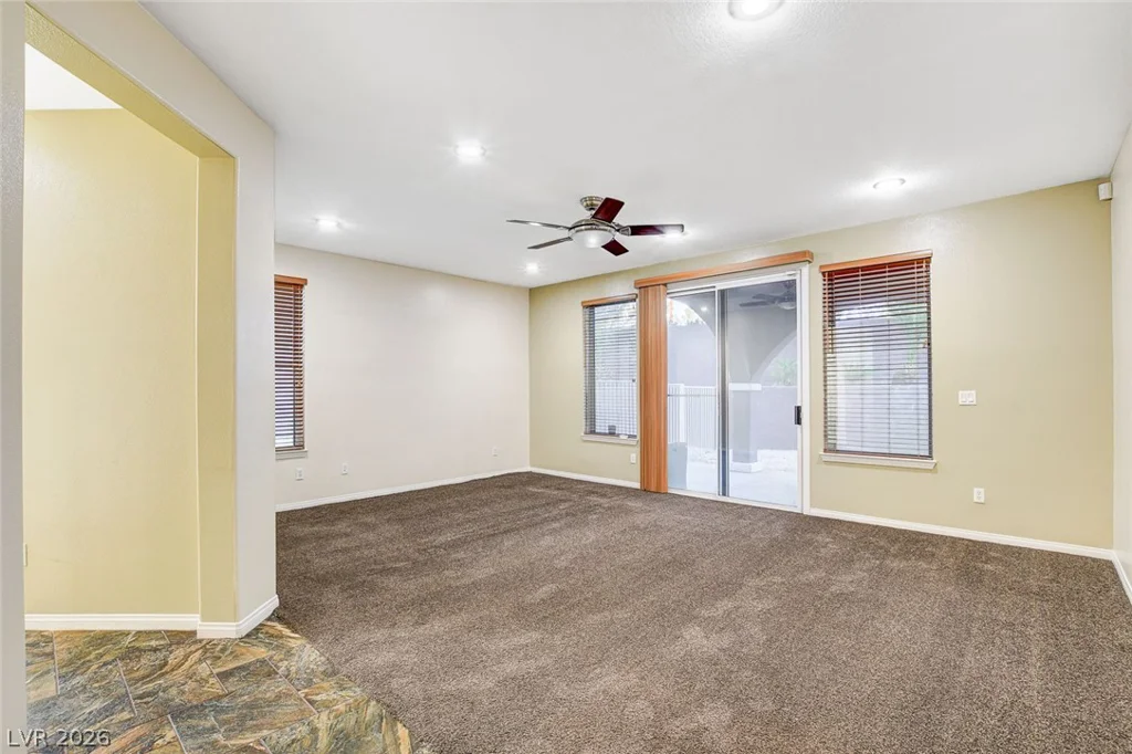 10798 Chillingham, Las Vegas, NV 89183