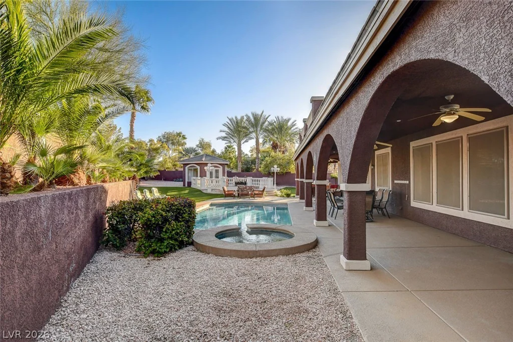 10798 Chillingham, Las Vegas, NV 89183