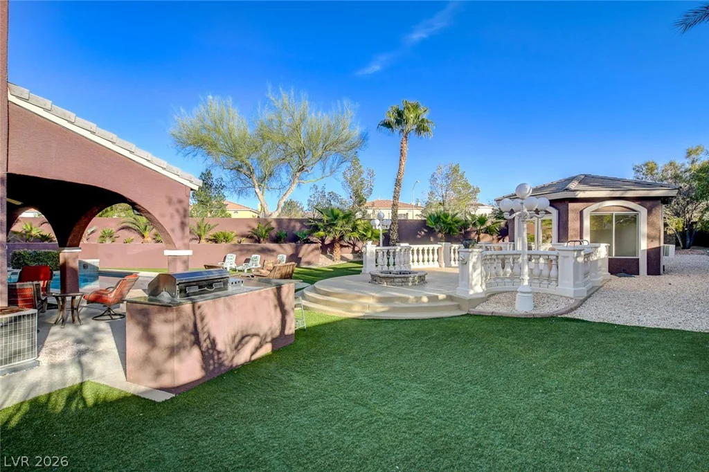 10798 Chillingham, Las Vegas, NV 89183