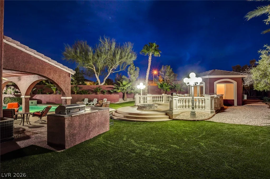 10798 Chillingham, Las Vegas, NV 89183