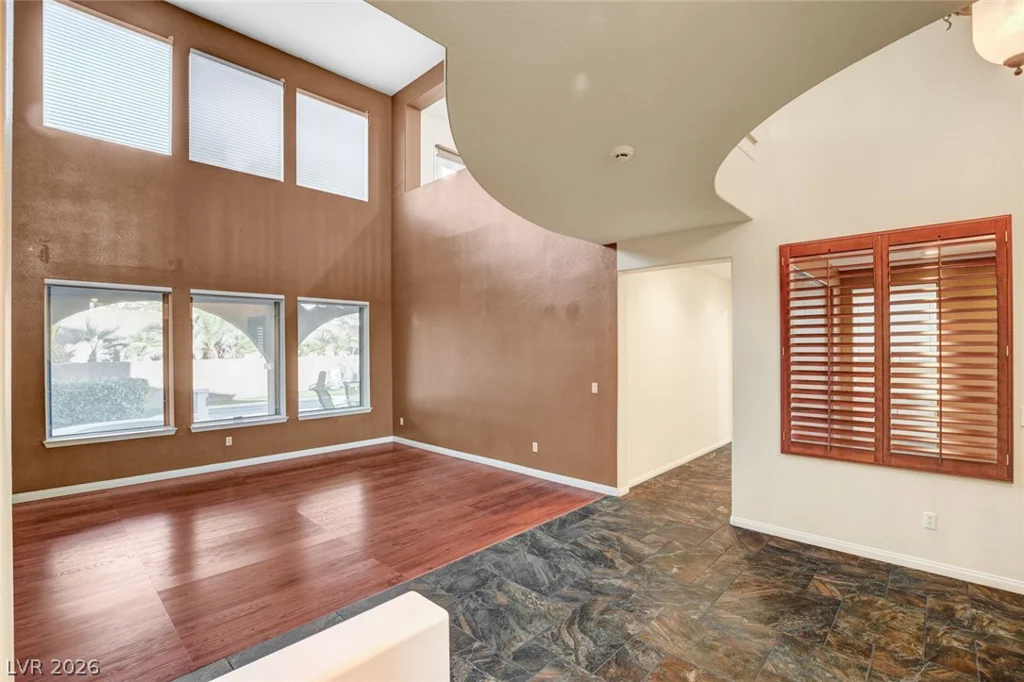 10798 Chillingham, Las Vegas, NV 89183