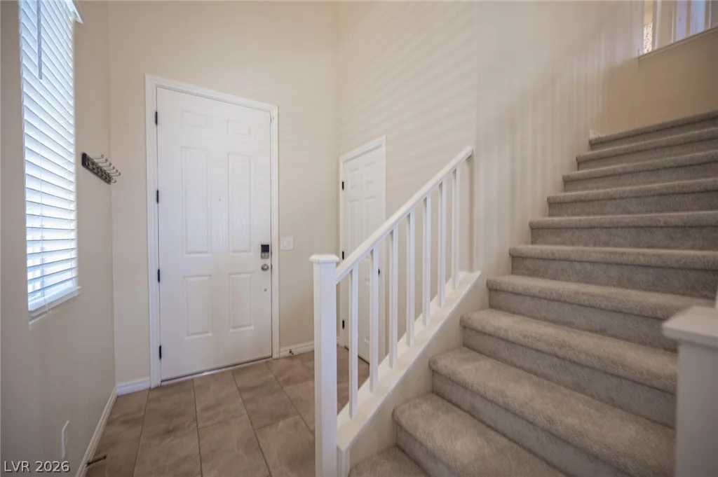 4136 Midnight Crest, North Las Vegas, NV 89031