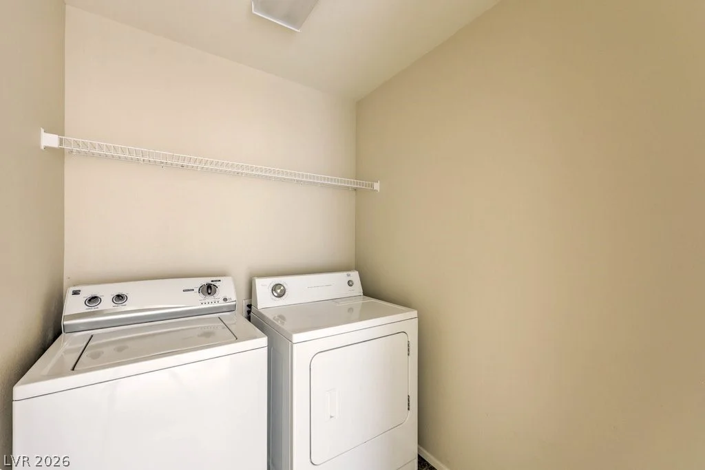 690 Iron Bridge, Las Vegas, NV 89178