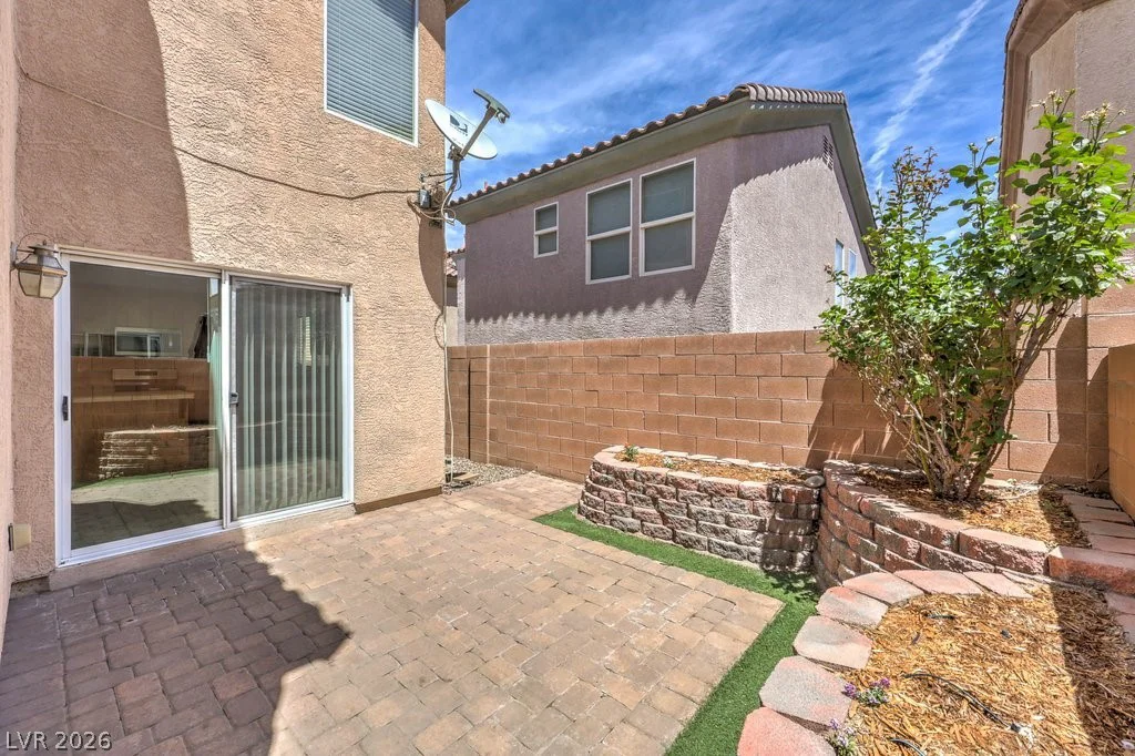 690 Iron Bridge, Las Vegas, NV 89178