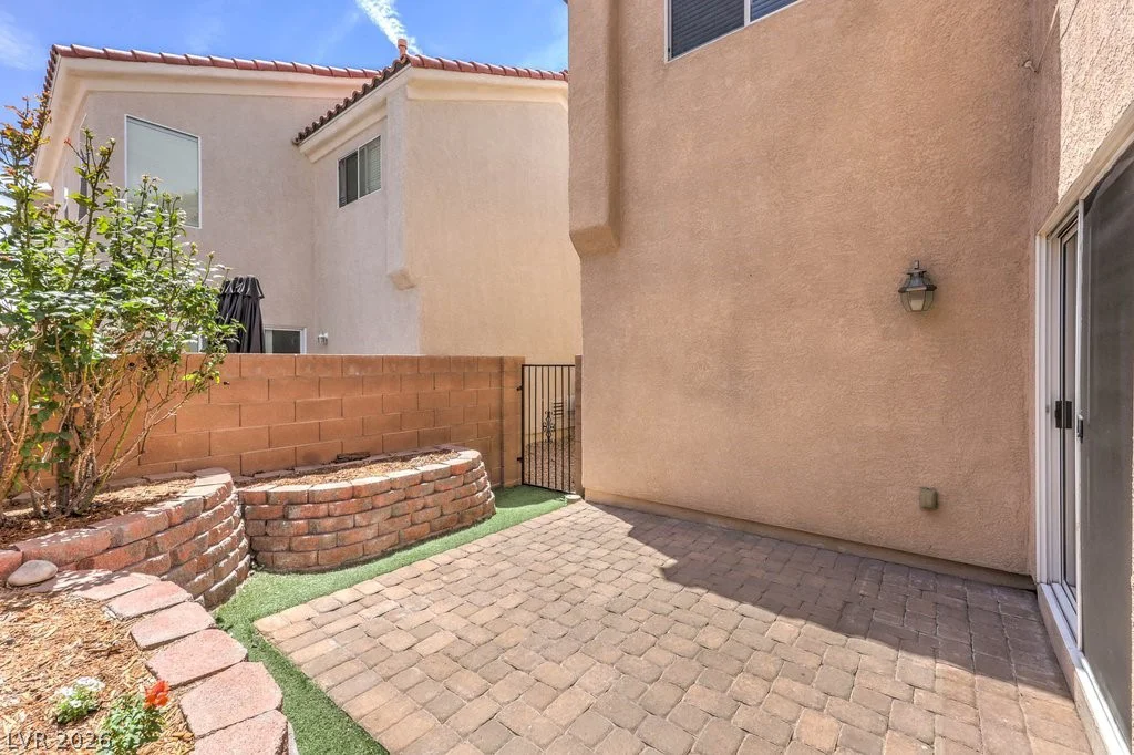 690 Iron Bridge, Las Vegas, NV 89178