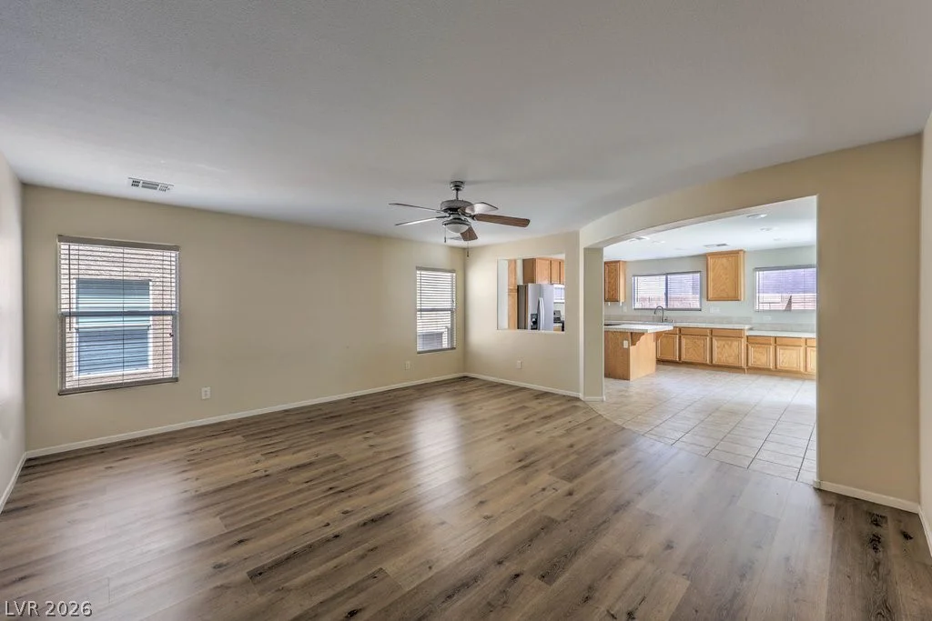 690 Iron Bridge, Las Vegas, NV 89178