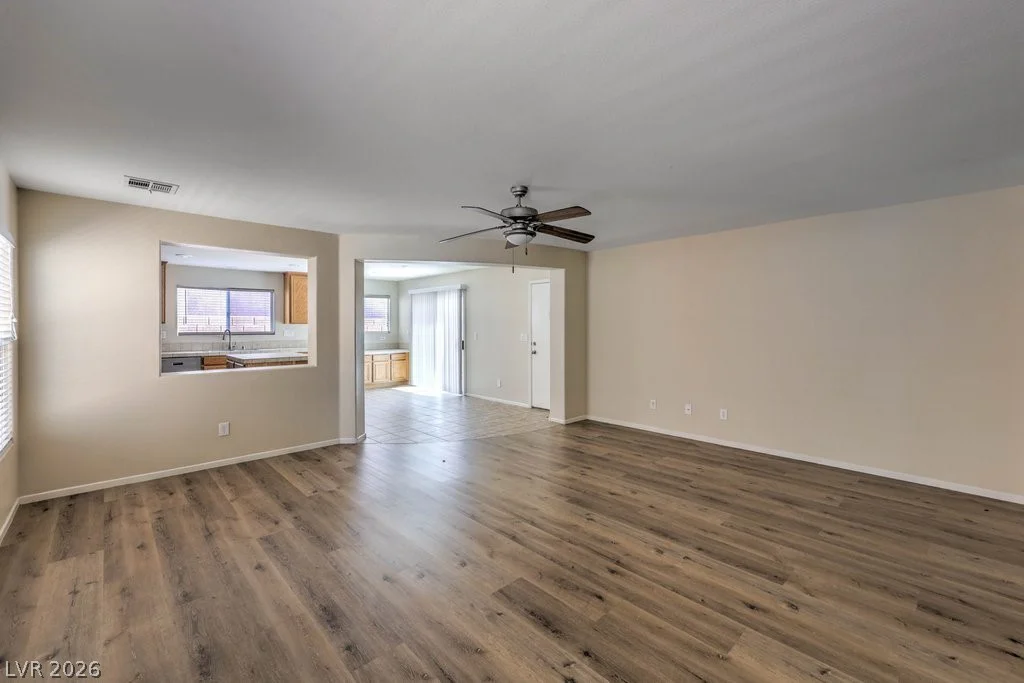 690 Iron Bridge, Las Vegas, NV 89178