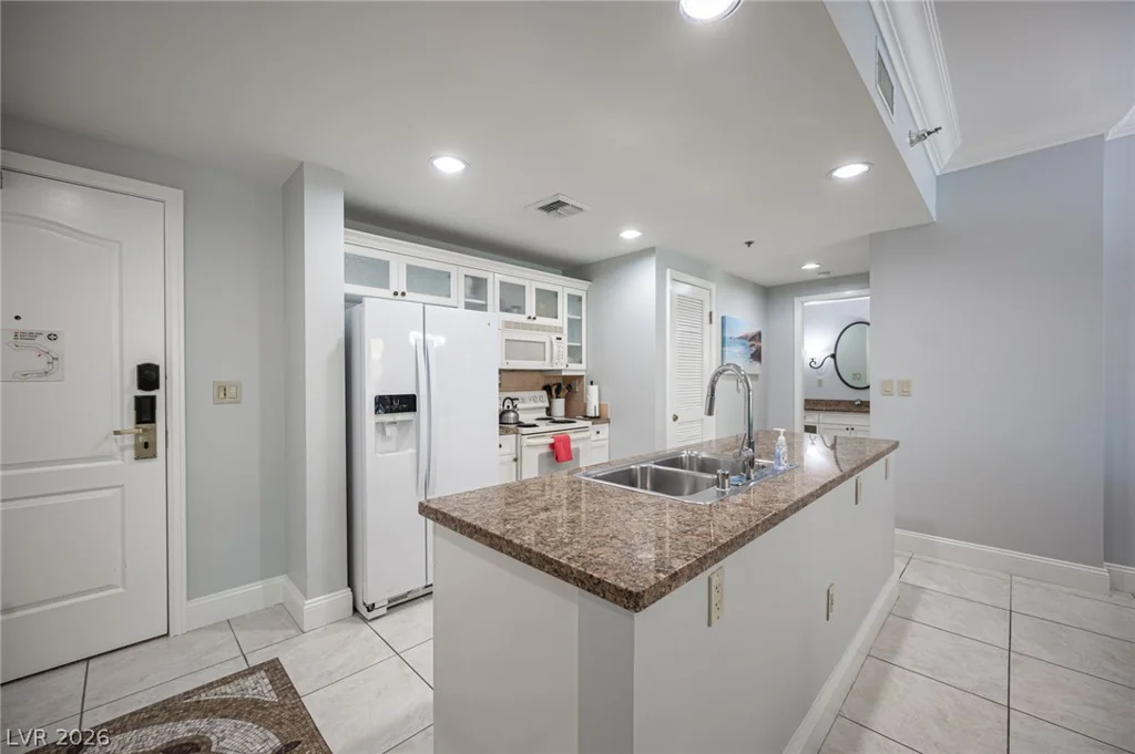 30 Strada Di Villaggio, Henderson, NV 89011