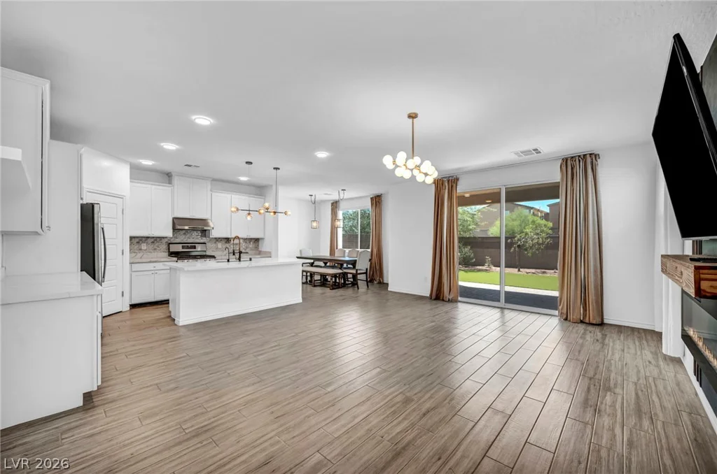 9969 Caton, Las Vegas, NV 89141