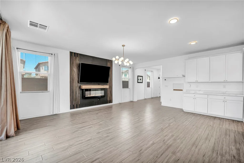 9969 Caton, Las Vegas, NV 89141