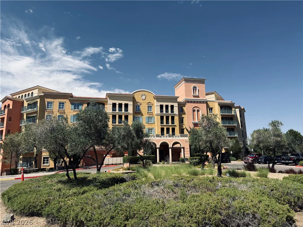 30 Strada Di Villaggio, Henderson, NV 89011