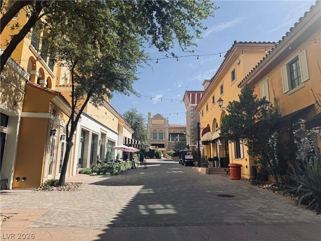 30 Strada Di Villaggio, Henderson, NV 89011