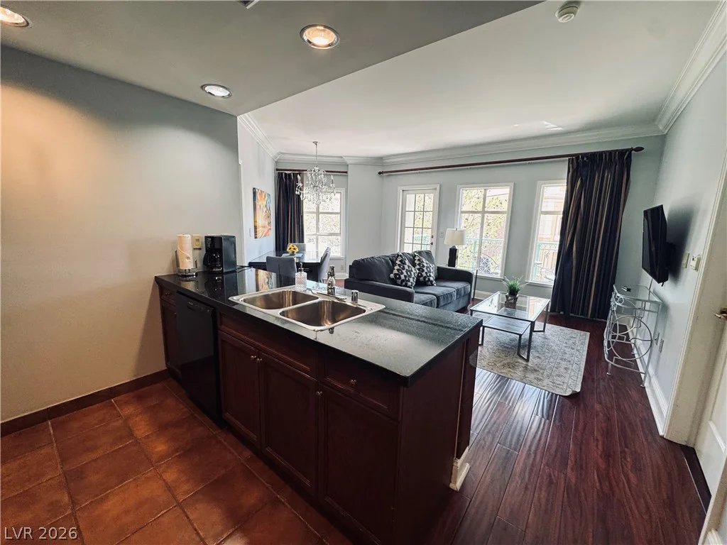 30 Strada Di Villaggio, Henderson, NV 89011