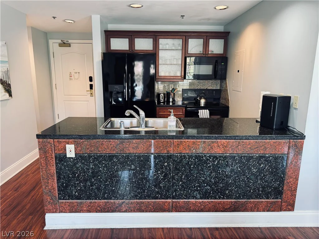 30 Strada Di Villaggio, Henderson, NV 89011