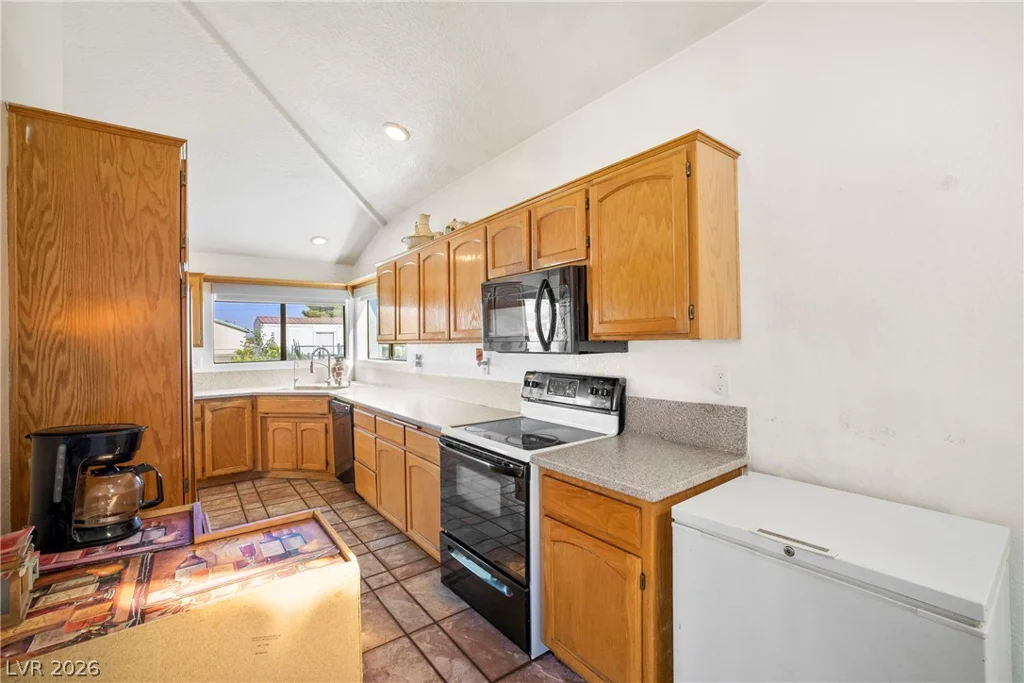 2171 River Plate, Pahrump, NV 89048