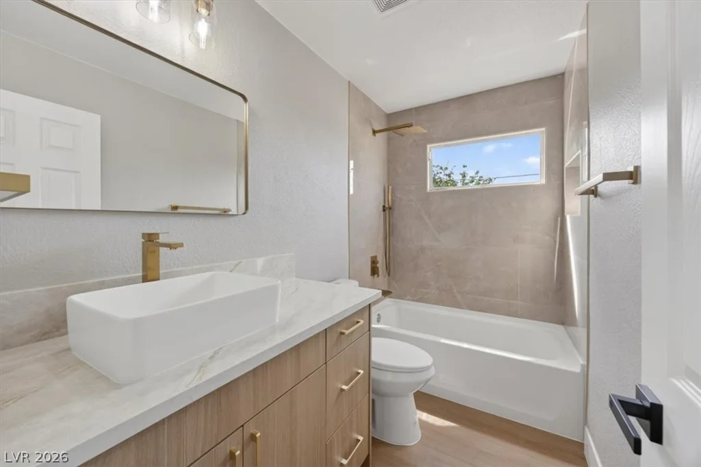 32 Mallory, Henderson, NV 89015