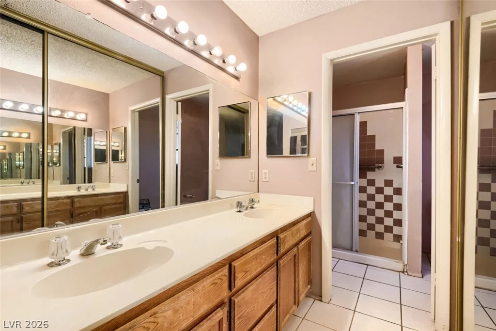 1834 Paprika, Henderson, NV 89014