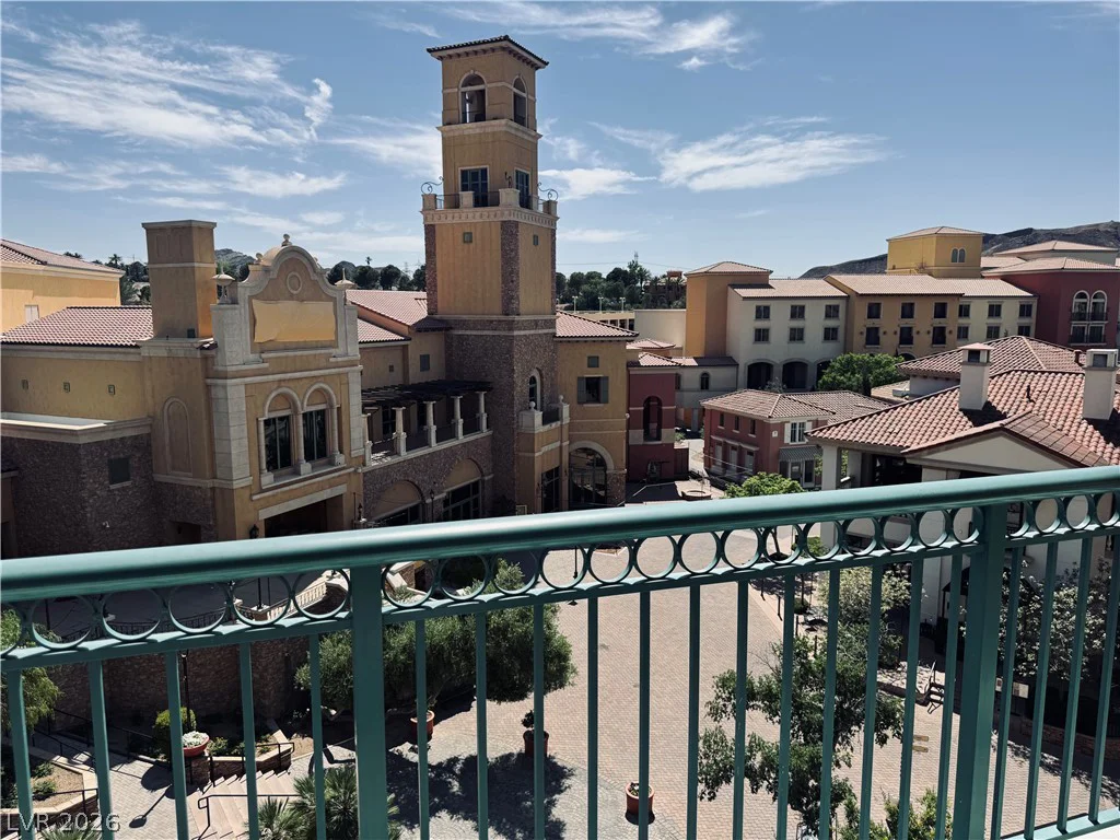 30 Strada Di Villaggio, Henderson, NV 89011
