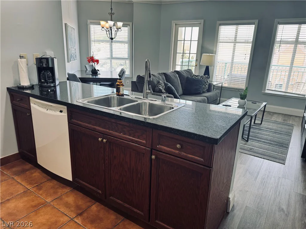 30 Strada Di Villaggio, Henderson, NV 89011