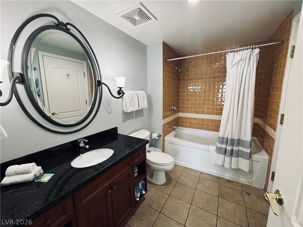 30 Strada Di Villaggio, Henderson, NV 89011