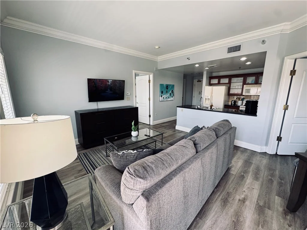 30 Strada Di Villaggio, Henderson, NV 89011