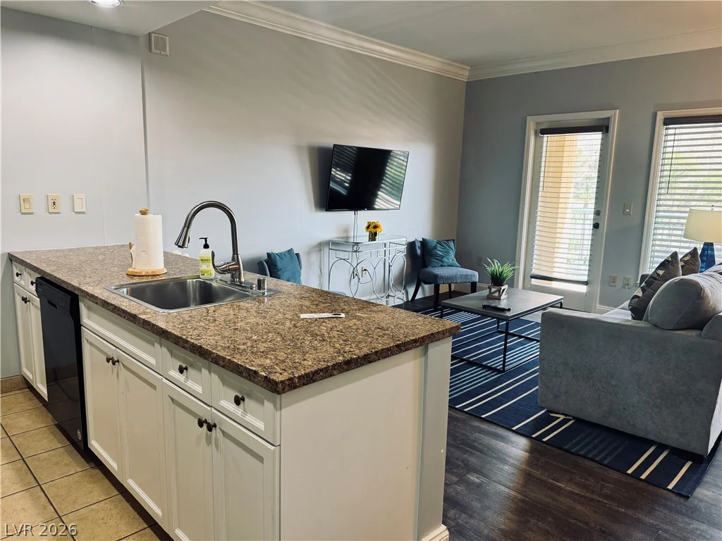 30 Strada Di Villaggio, Henderson, NV 89011