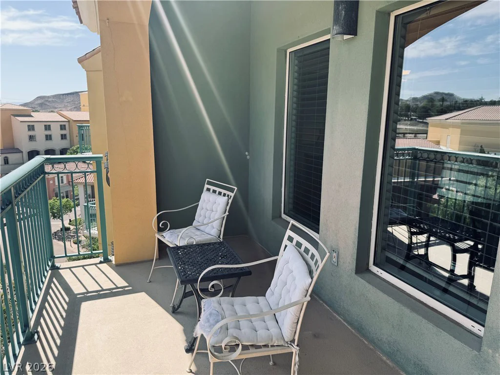 30 Strada Di Villaggio, Henderson, NV 89011