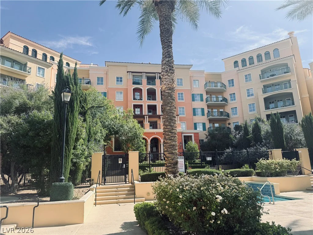 30 Strada Di Villaggio, Henderson, NV 89011