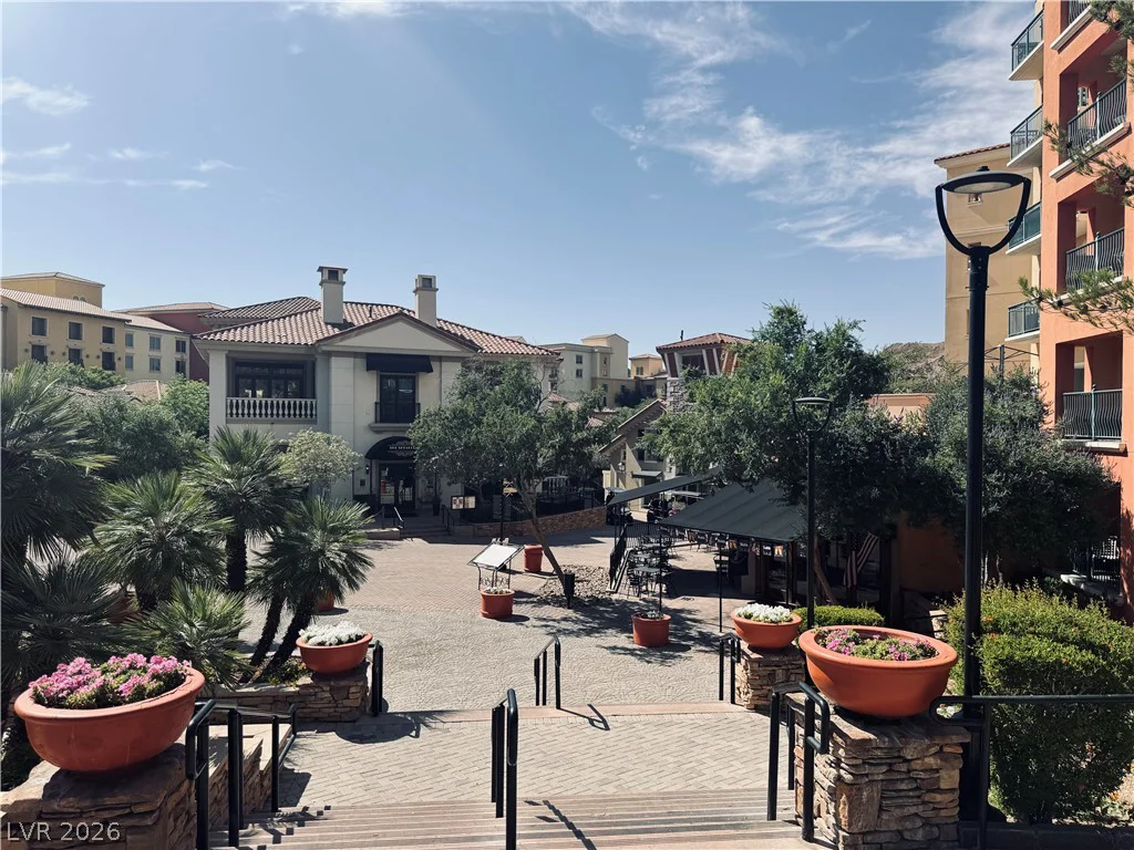 30 Strada Di Villaggio, Henderson, NV 89011