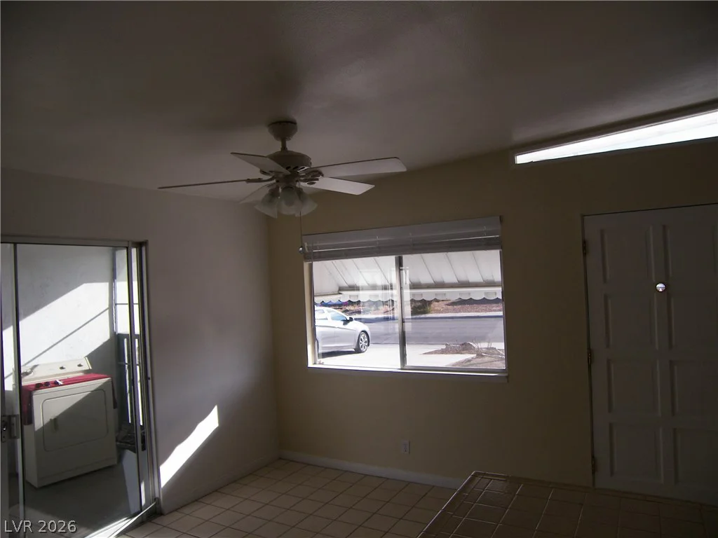 5908 Heron, Las Vegas, NV 89107