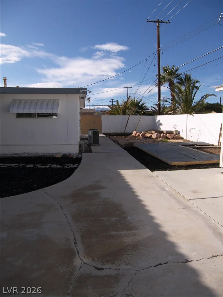 5908 Heron, Las Vegas, NV 89107