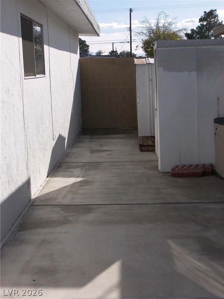 5908 Heron, Las Vegas, NV 89107
