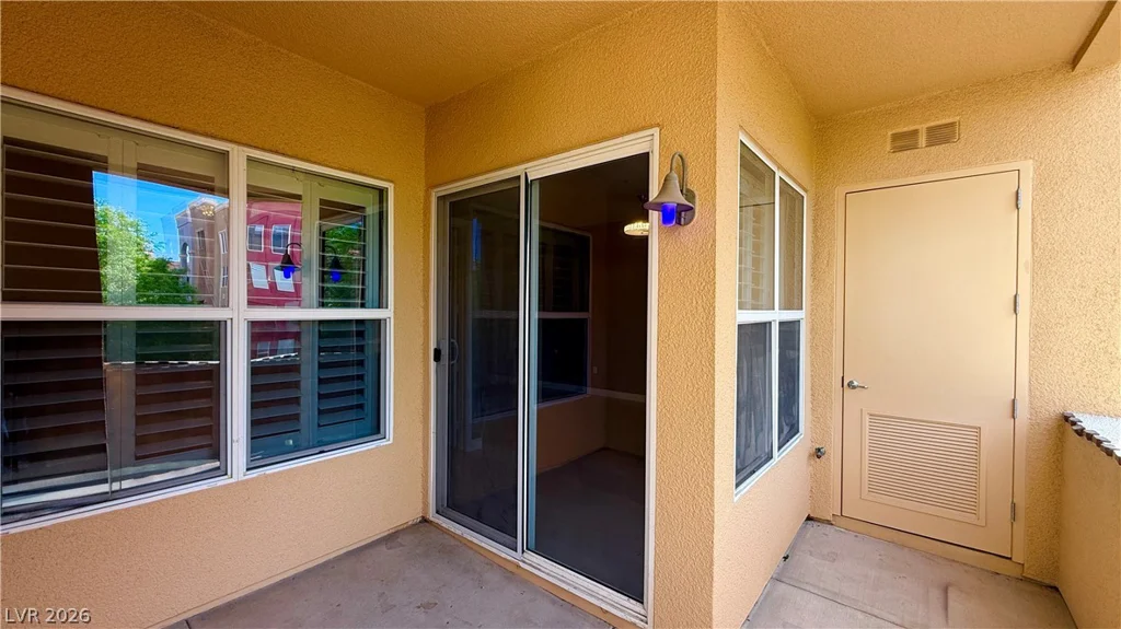68 Serene, Las Vegas, NV 89123
