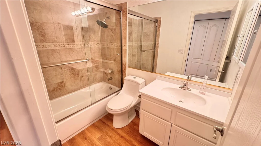 5032 Forest Oaks, Las Vegas, NV 89149
