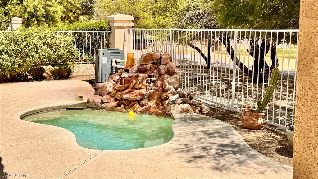 5032 Forest Oaks, Las Vegas, NV 89149