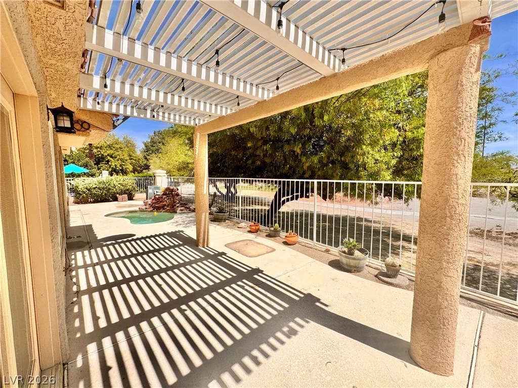 5032 Forest Oaks, Las Vegas, NV 89149