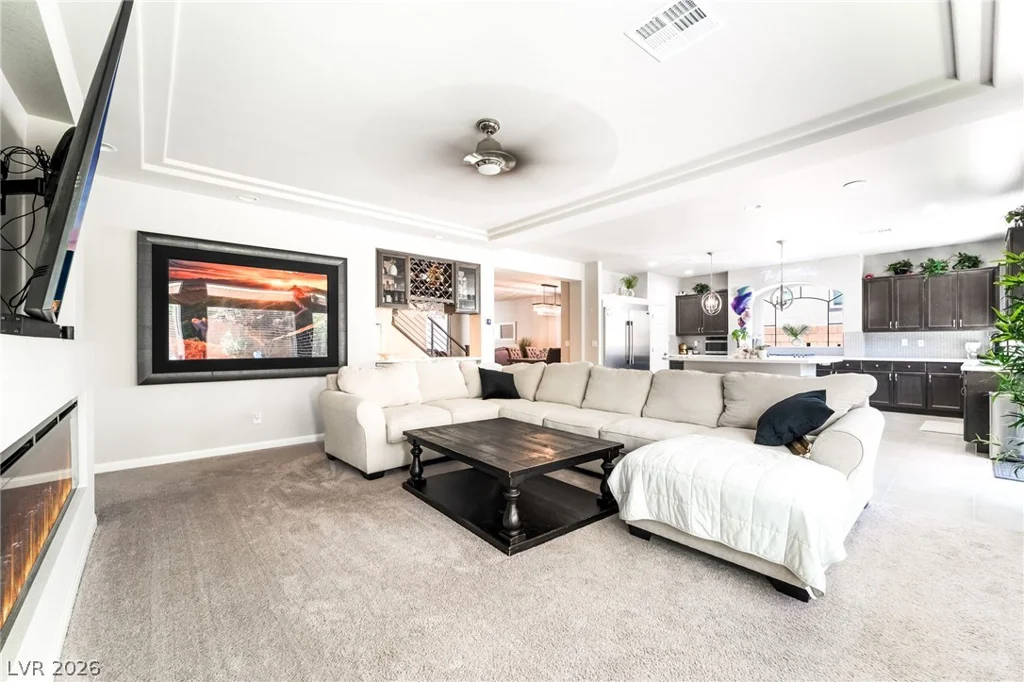 5975 Rockway Glen, Las Vegas, NV 89141
