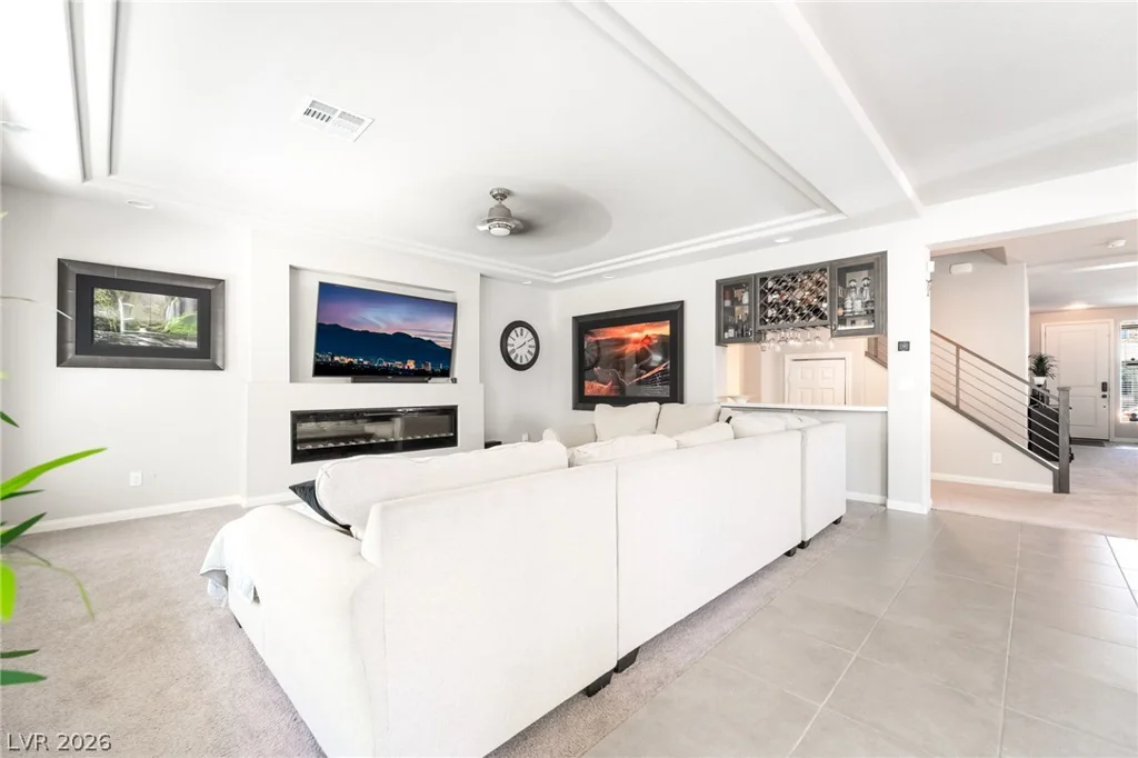 5975 Rockway Glen, Las Vegas, NV 89141
