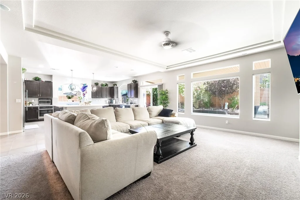 5975 Rockway Glen, Las Vegas, NV 89141